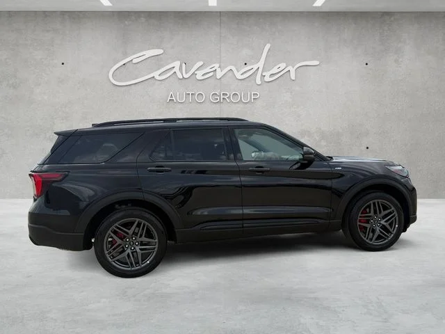 Used 2025 Black Ford ST-Line image 18