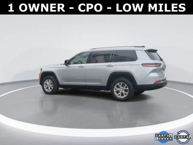 Used 2023 Silver Jeep Limited image 9