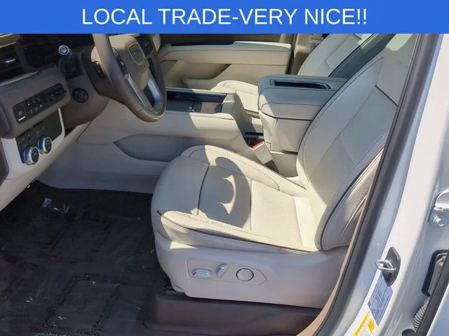 Used 2023 White GMC Denali image 16