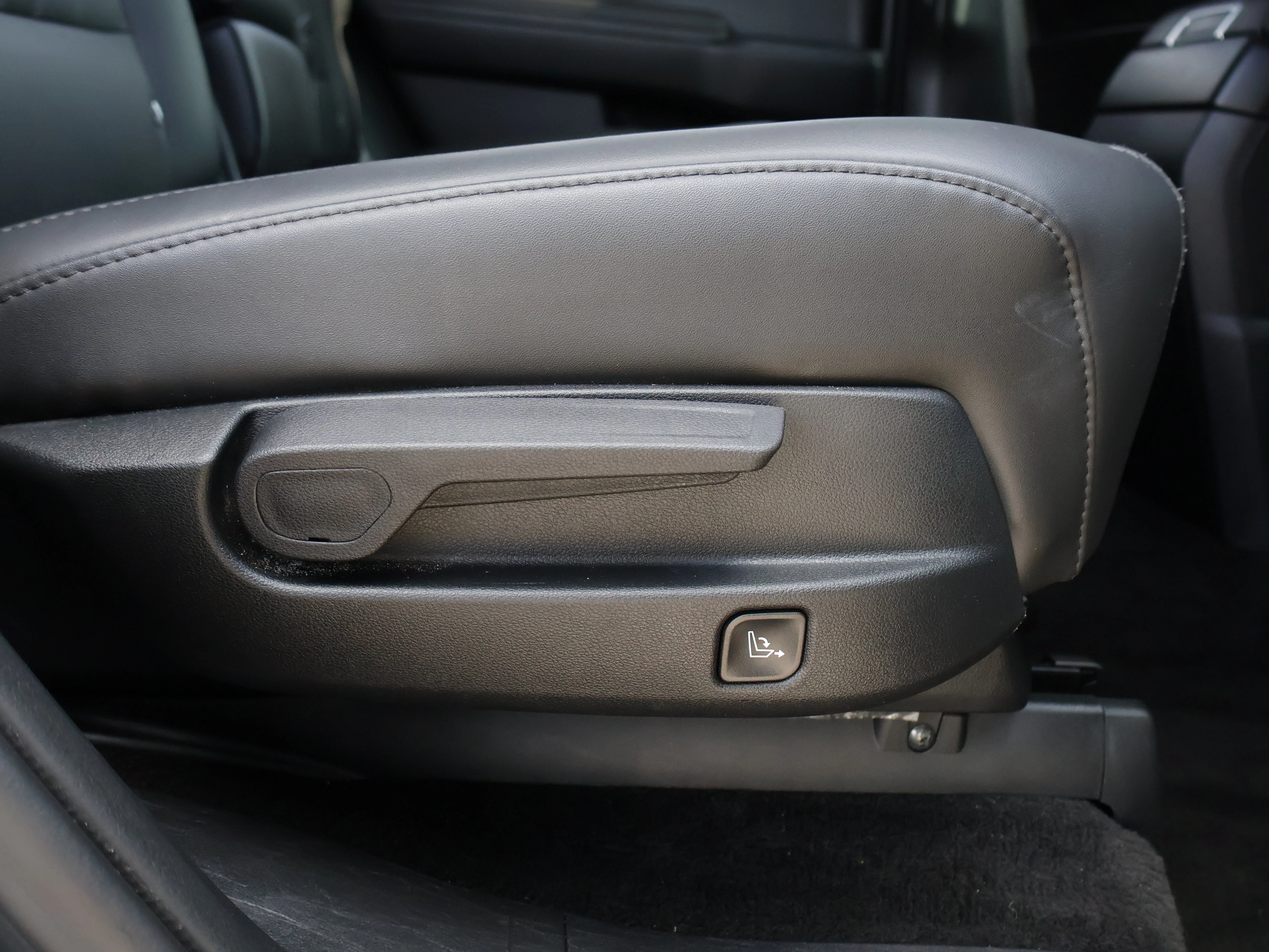 Used 2025 Ecotronic Gray Hyundai SEL image 13