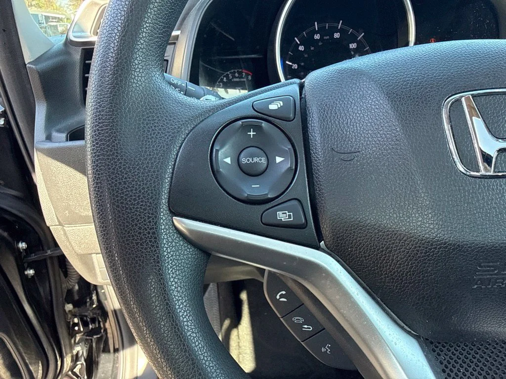 Used 2018 Crystal Black Pearl Honda EX image 11