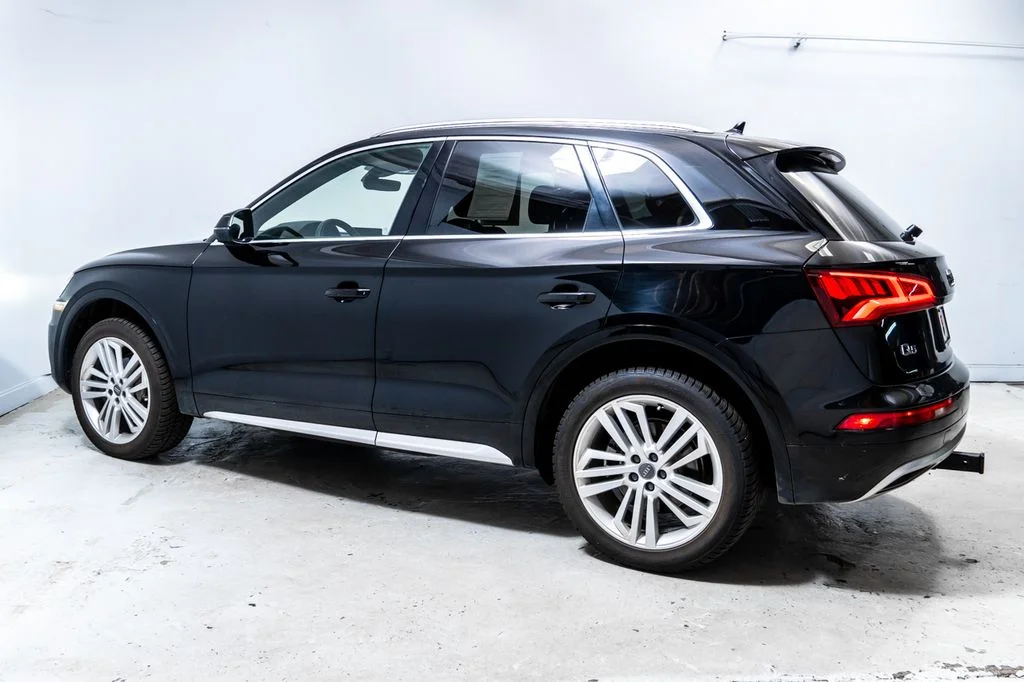 Used 2019 Black Metallic Audi 2.0T Premium Plus image 2