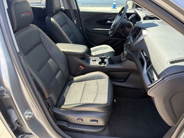 Used 2024 Silver GMC AT4 image 27