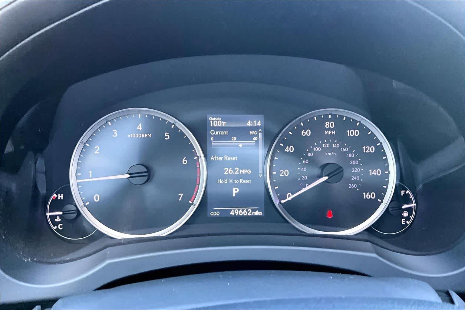 Used 2019 Atomic Silver Lexus  image 24