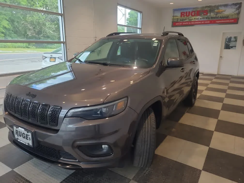Used 2020 Jeep Cherokee Altitude with VIN 1C4PJMLN8LD554149 for sale in Millbrook, NY