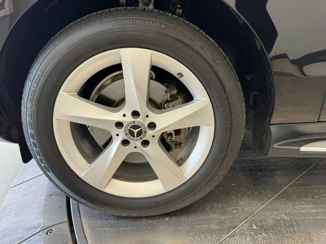 Used 2018 Black Mercedes-Benz GLE 350 image 9