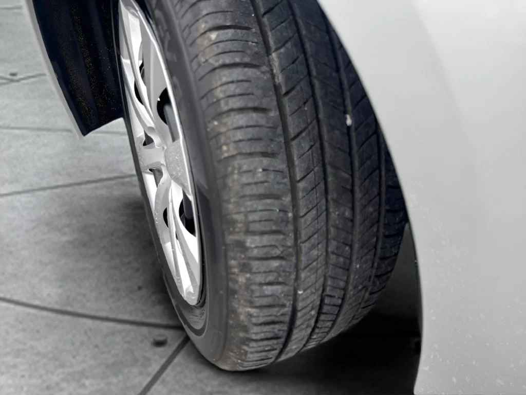 Used 2025 Silver Toyota LE image 28