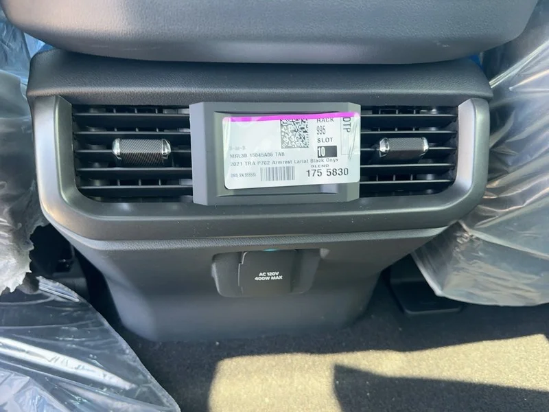 New 2026 Agate Black Metallic Ford LARIAT 4WD SuperCrew 5.5