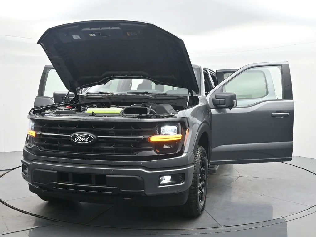 New 2026 Carbonized Gray Metallic Ford XLT image 45