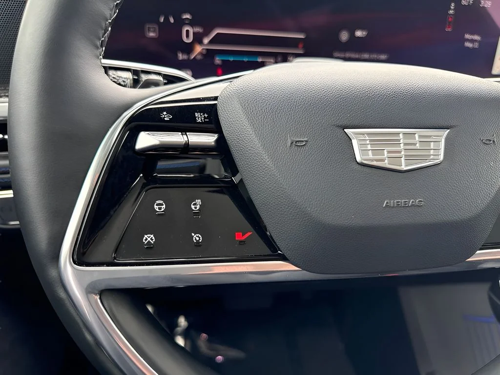 Used 2025 Black Cadillac Luxury 1 image 37