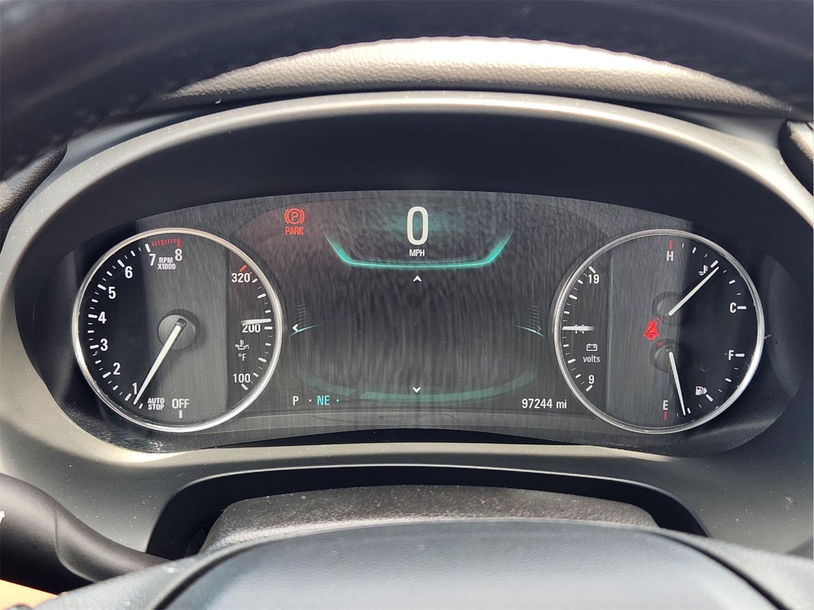 Used 2018 Summit White Buick Essence image 15
