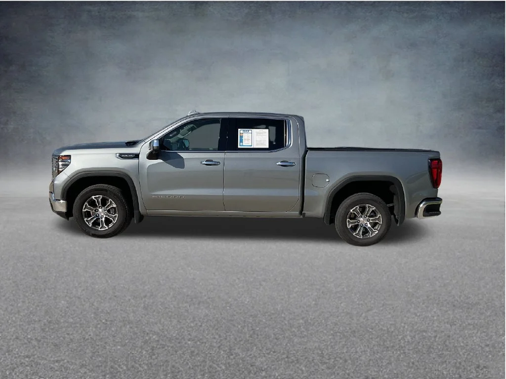 Used 2026 Silver GMC SLT image 4