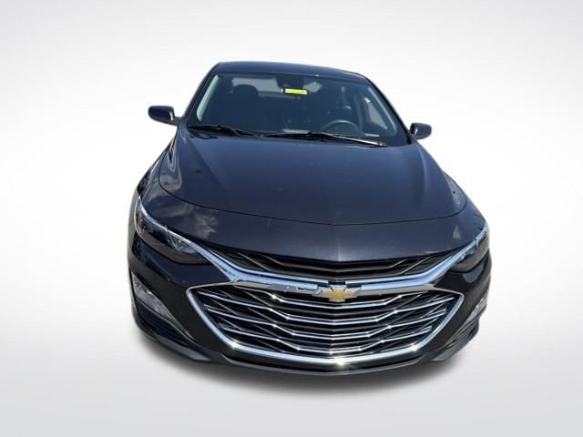 Used 2023 Gray Chevrolet LT image 9