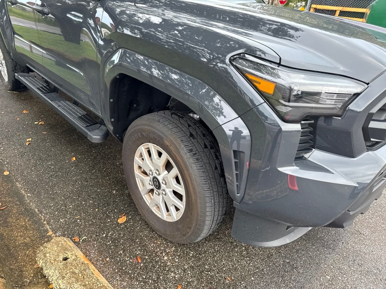 Used 2025  Toyota SR image 4