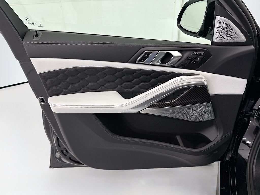 New 2027 Black Sapphire Metallic BMW Competition image 23