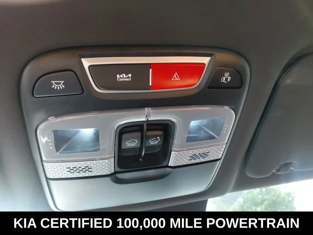 Used 2025 White Kia SX X-Line image 33