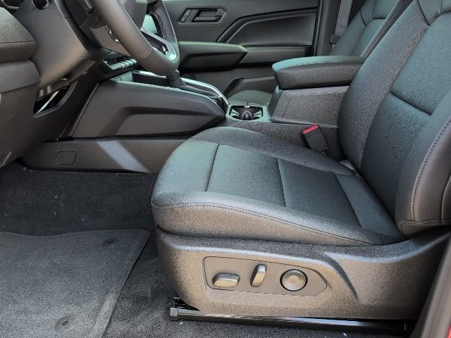 2026 Chevrolet Colorado Trail Boss - Photo 11