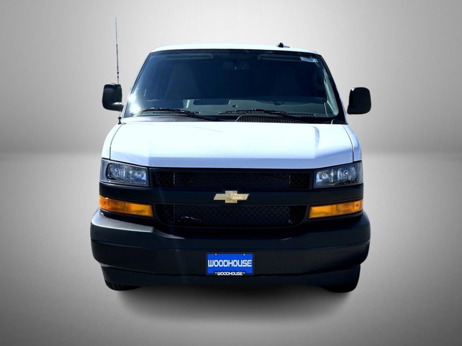 2025 Chevrolet Express Cargo Work Van - Photo 2
