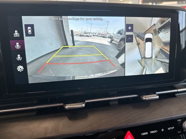 Used 2022 Gray Kia SX image 25