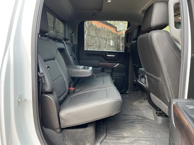 2022 GMC Sierra 2500HD SLT - Photo 24