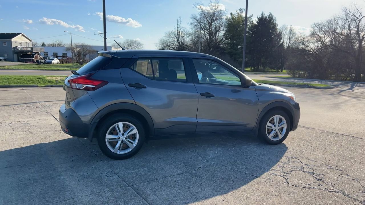 Used 2020 Gun Metallic Nissan S image 9