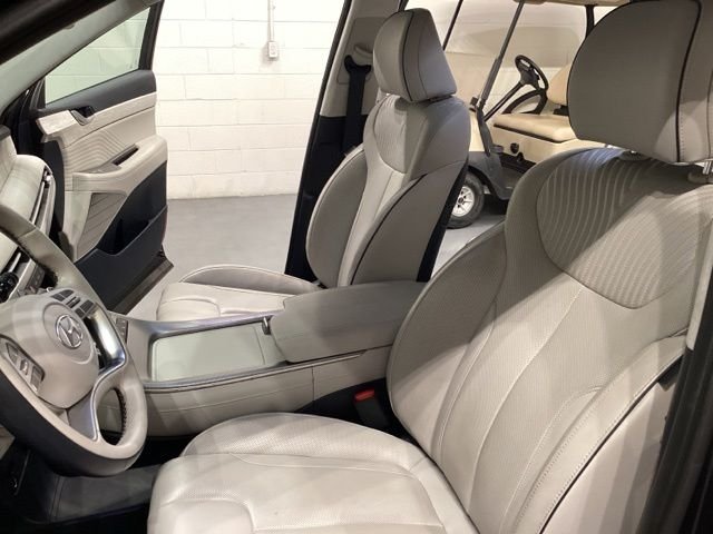 Used 2024 White Hyundai Calligraphy image 14