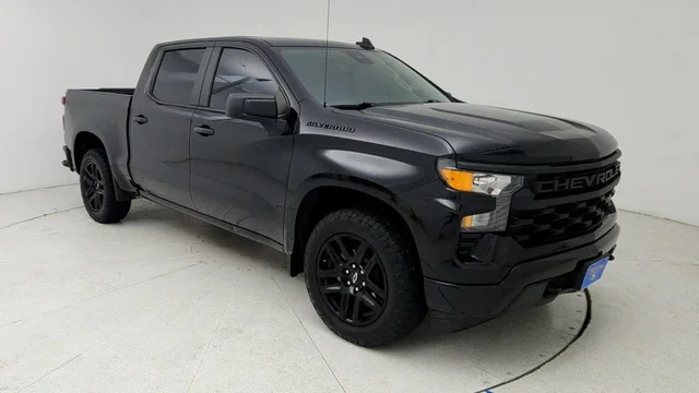 2024 Chevrolet Silverado 1500 Custom