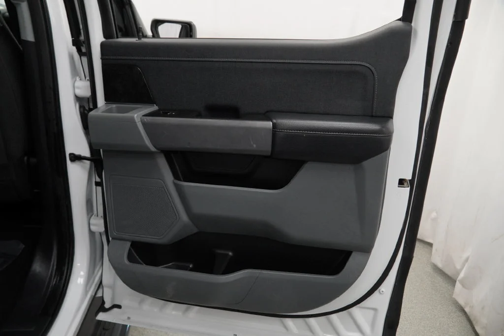 Used 2022 White Ford XLT image 39
