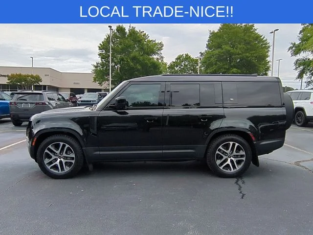 Used 2024  Land Rover S image 2