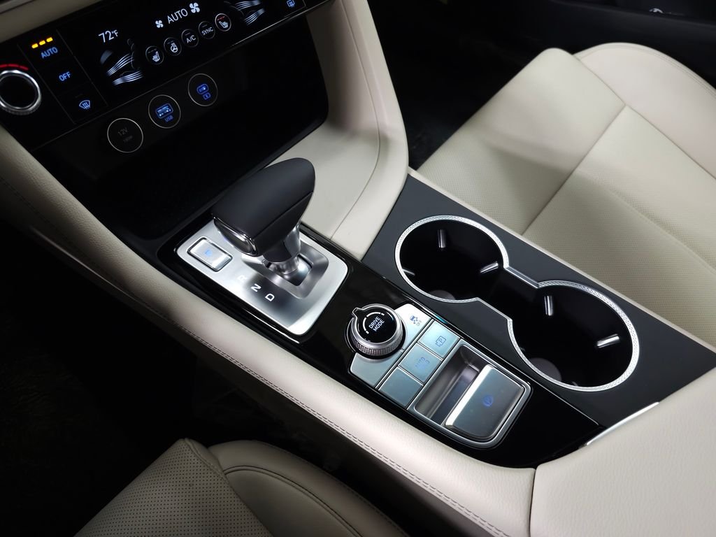 New 2026 Capri Blue Genesis 2.5T image 21