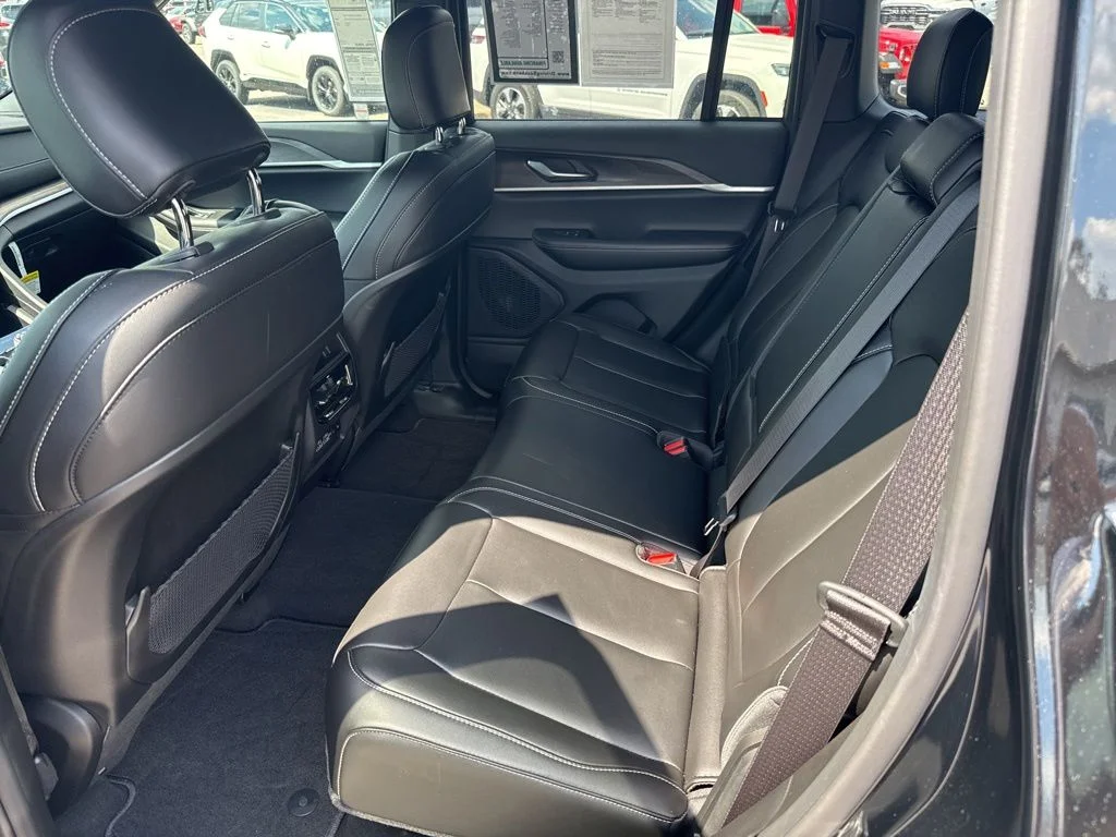 Used 2025 Black Jeep Limited image 10