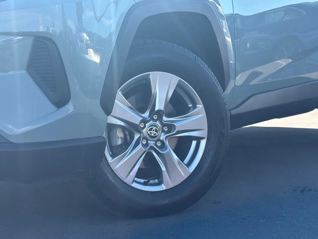 Used 2023  Toyota XLE image 14
