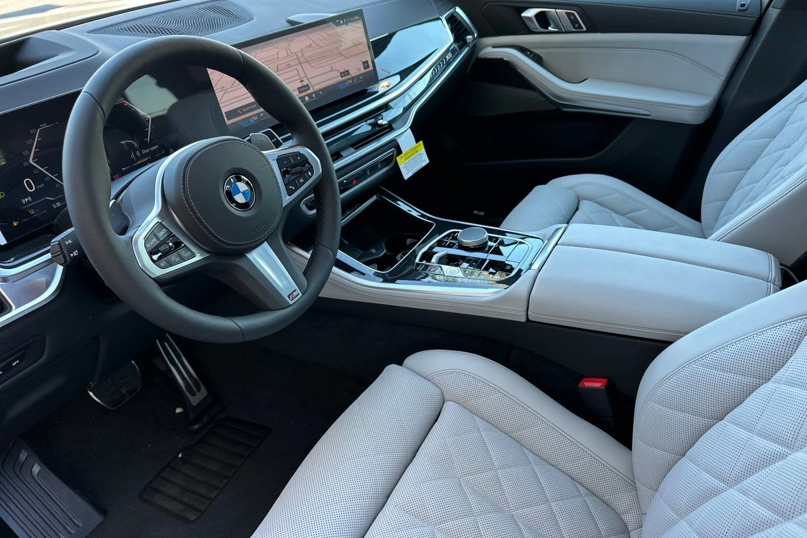 New 2026 Tanzanite Blue II Metallic BMW xDrive40i image 7
