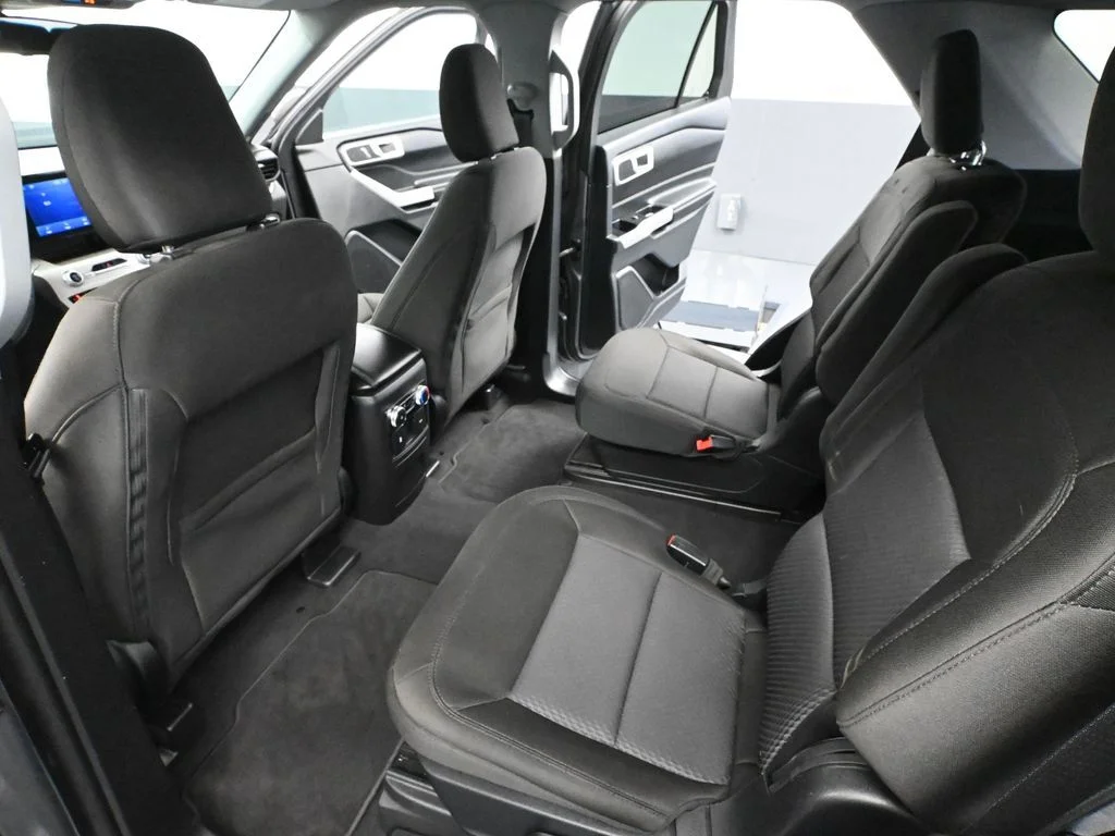 2023 Ford Explorer XLT - Photo 35
