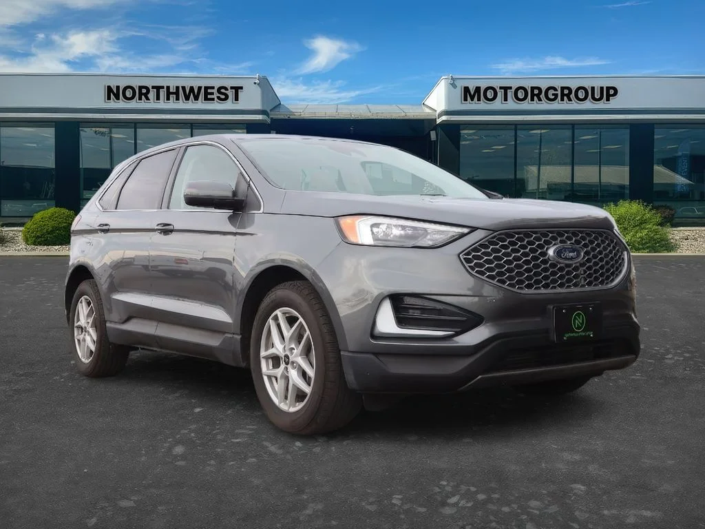 2024 Ford Edge SEL AWD's photo