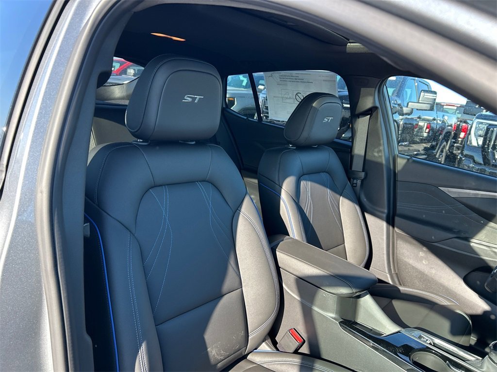 2026 BUICK ENVISTA - Image 32