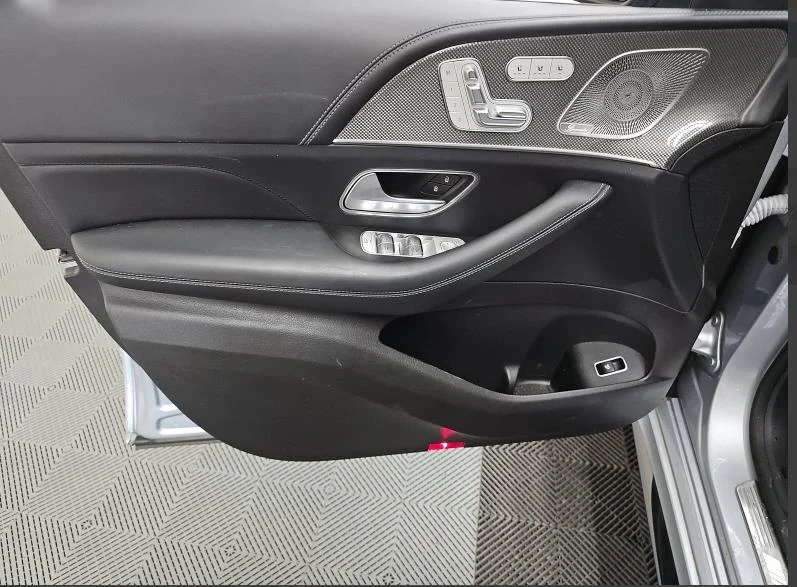 Used 2023 Cirrus Silver Metallic Mercedes-Benz AMG® GLE 63 S image 6