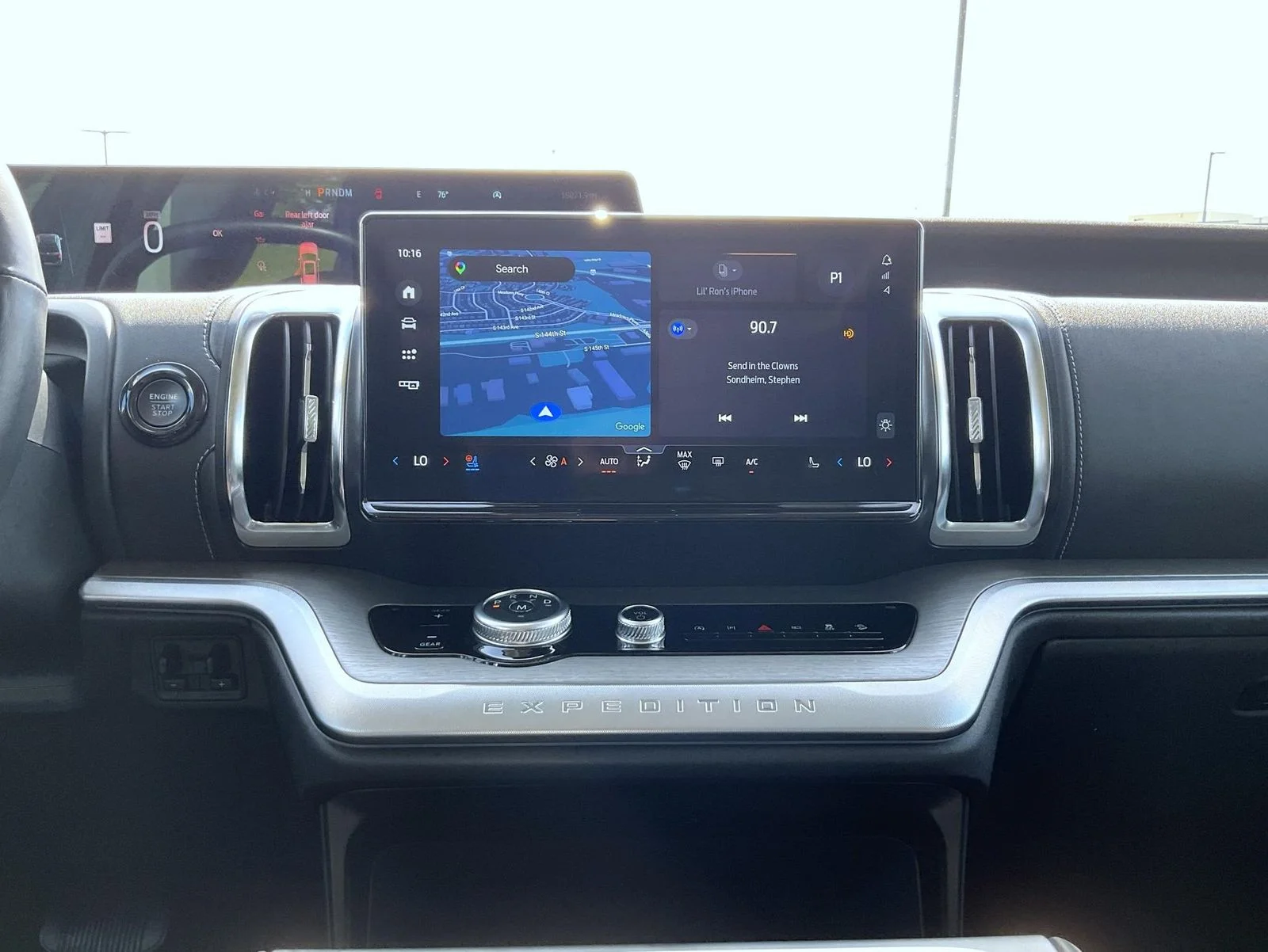 Used 2025 Black Ford Platinum image 13