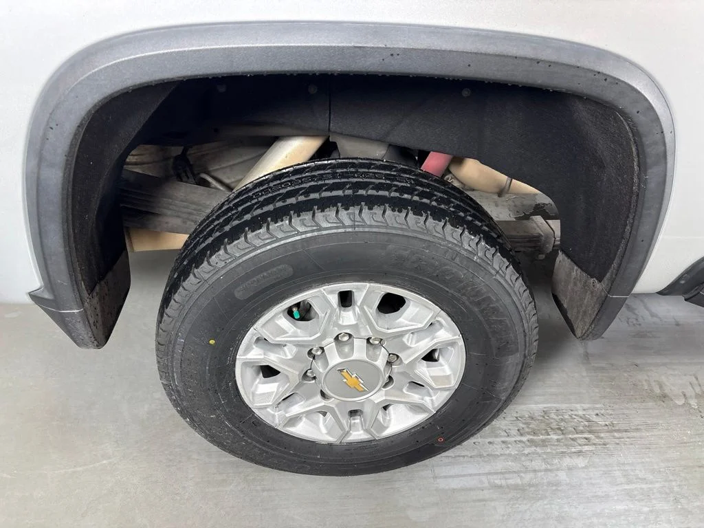 Used 2021 Silver Chevrolet LTZ image 13