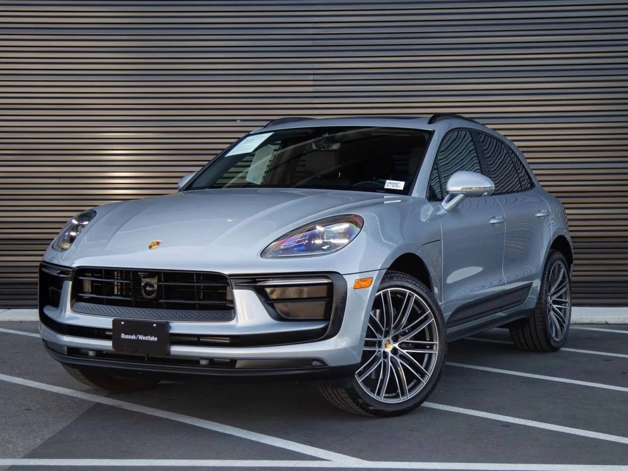 2026 Porsche Macan's photo