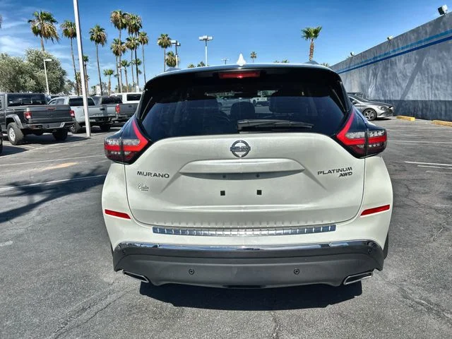Used 2019 White Nissan Platinum image 27