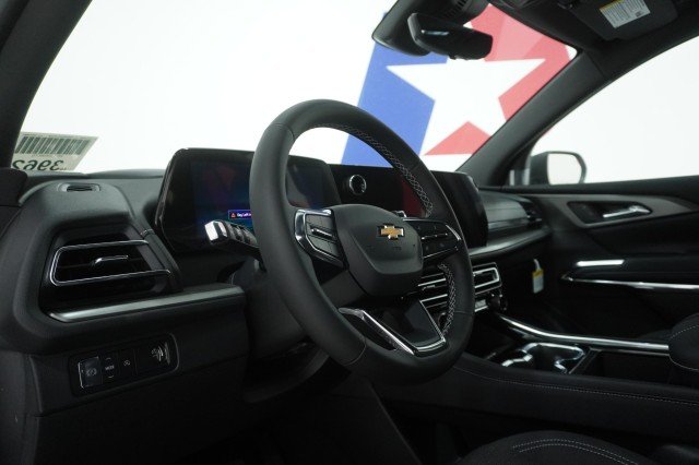 New 2026 Summit White Chevrolet LT image 18
