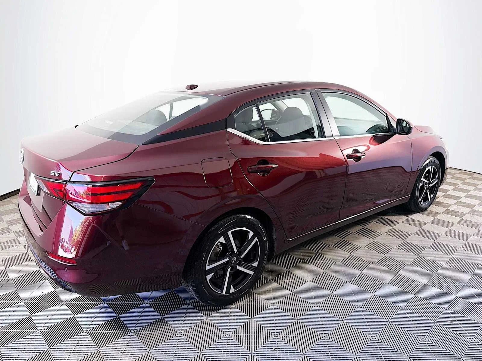 Certified Used 2024 Rosewood Metallic Nissan SV image 4