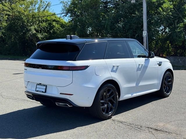 New 2027 Ostuni Pearl White Land Rover  image 5