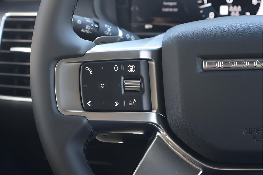 2026 Land Rover Discovery S - Photo 22