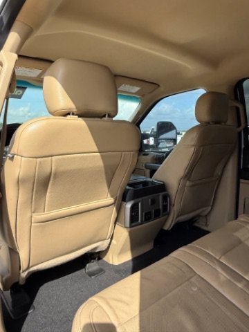 Used 2019 White Ford Lariat Crew Cab Long Bed DRW 4WD image 18
