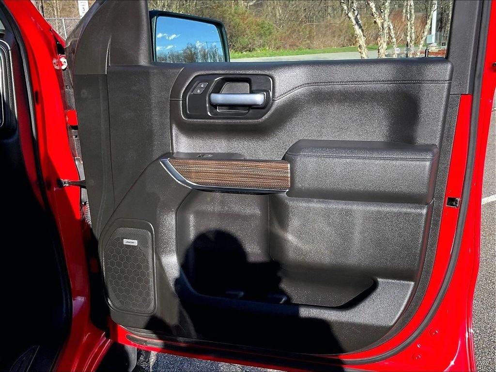 Used 2021 Red Chevrolet LT Trail Boss image 12
