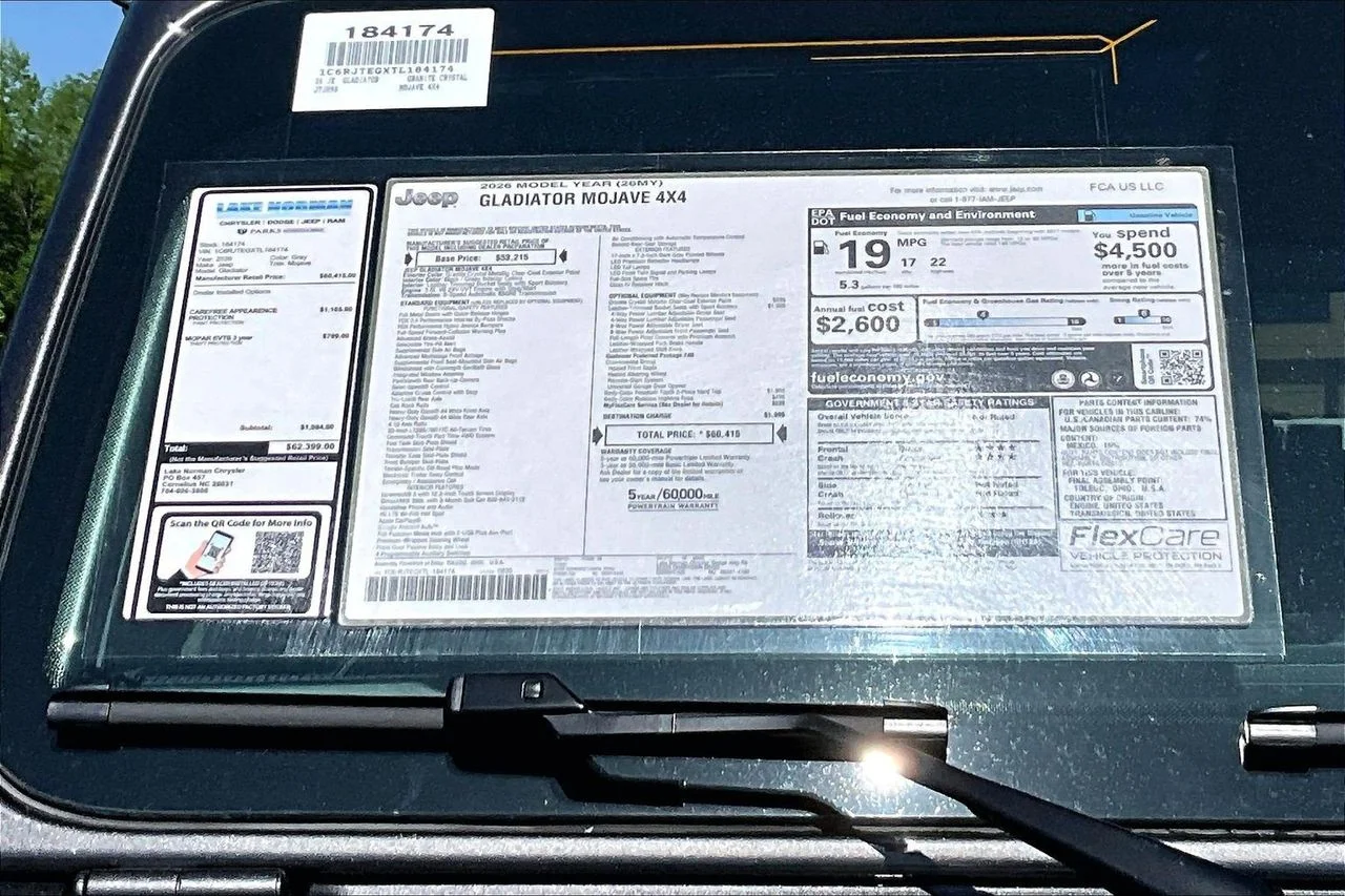 New 2026 Granite Crystal Metallic Clear-Coat Exterior Paint Jeep Mojave image 32