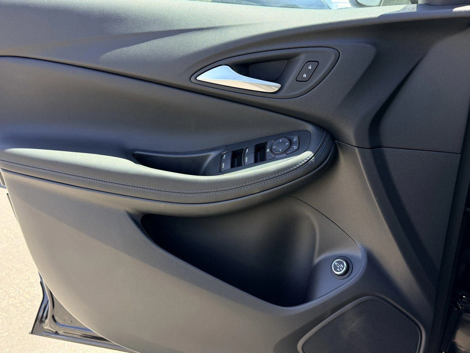 New 2026 Ebony Twilight Metallic Buick Sport Touring image 17