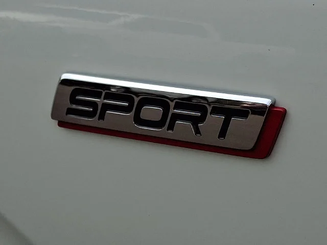 Used 2025 White Subaru Sport image 31